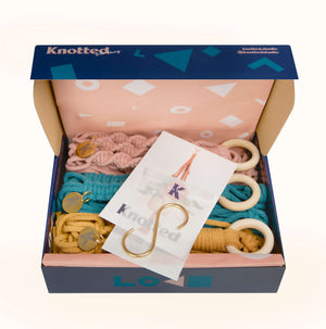 Knotted eco-friendly gift box, made from recycled content and fully recyclable. Every Knotted Plant Hanger also comes with a free brass hanging hook and gift card that we can write your gift message on.